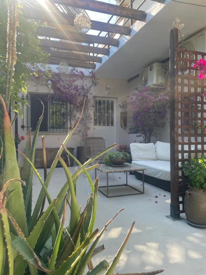 the garden house - B&B Daskaleio