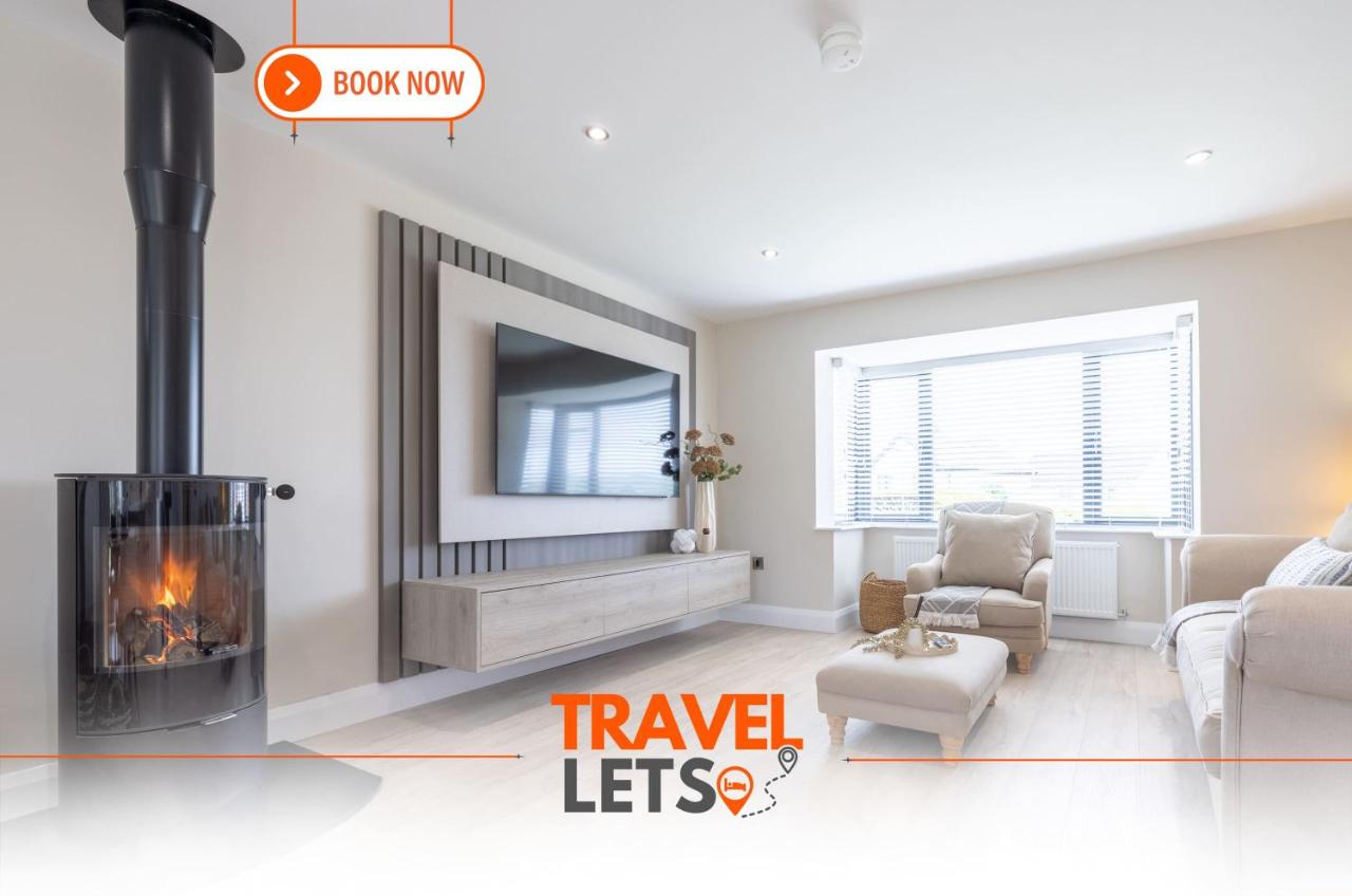 3 Bedroom Luxury House By Travel Lets Self Catering Accommodation Templepatrick Near Airport - Chambres d'hôtes Templepatrick