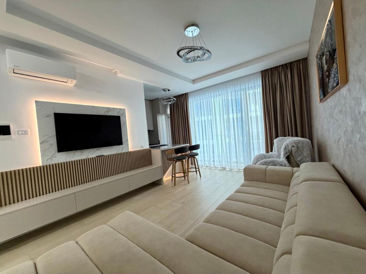 Zav Apartament - Bed and Breakfast Mamaia