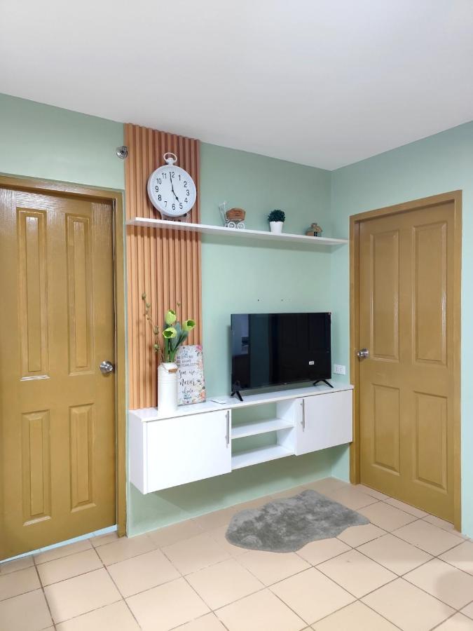 2-Bedroom Condo at the Heart of the City - Chambres d'hôtes Davao