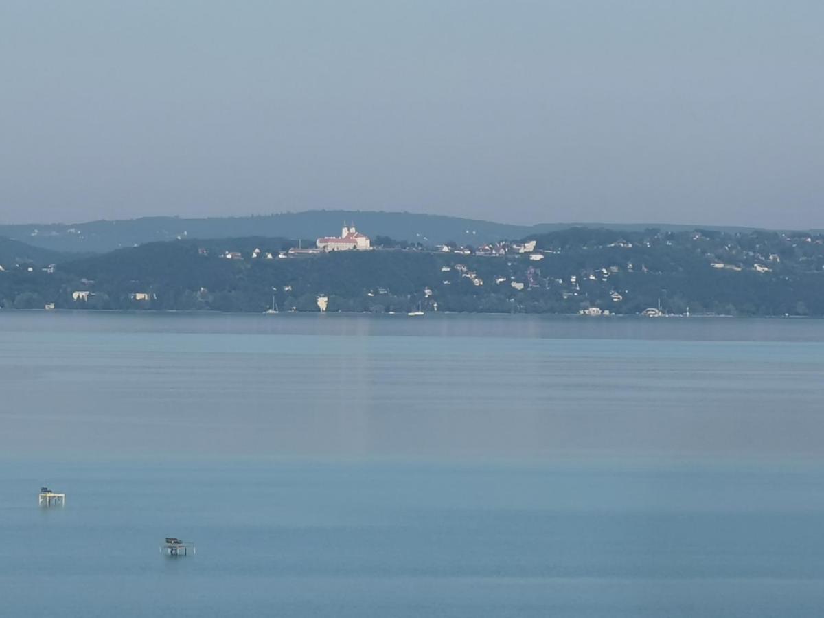 Siofok Cirkálo Vizparti lakás - B&B Siófok