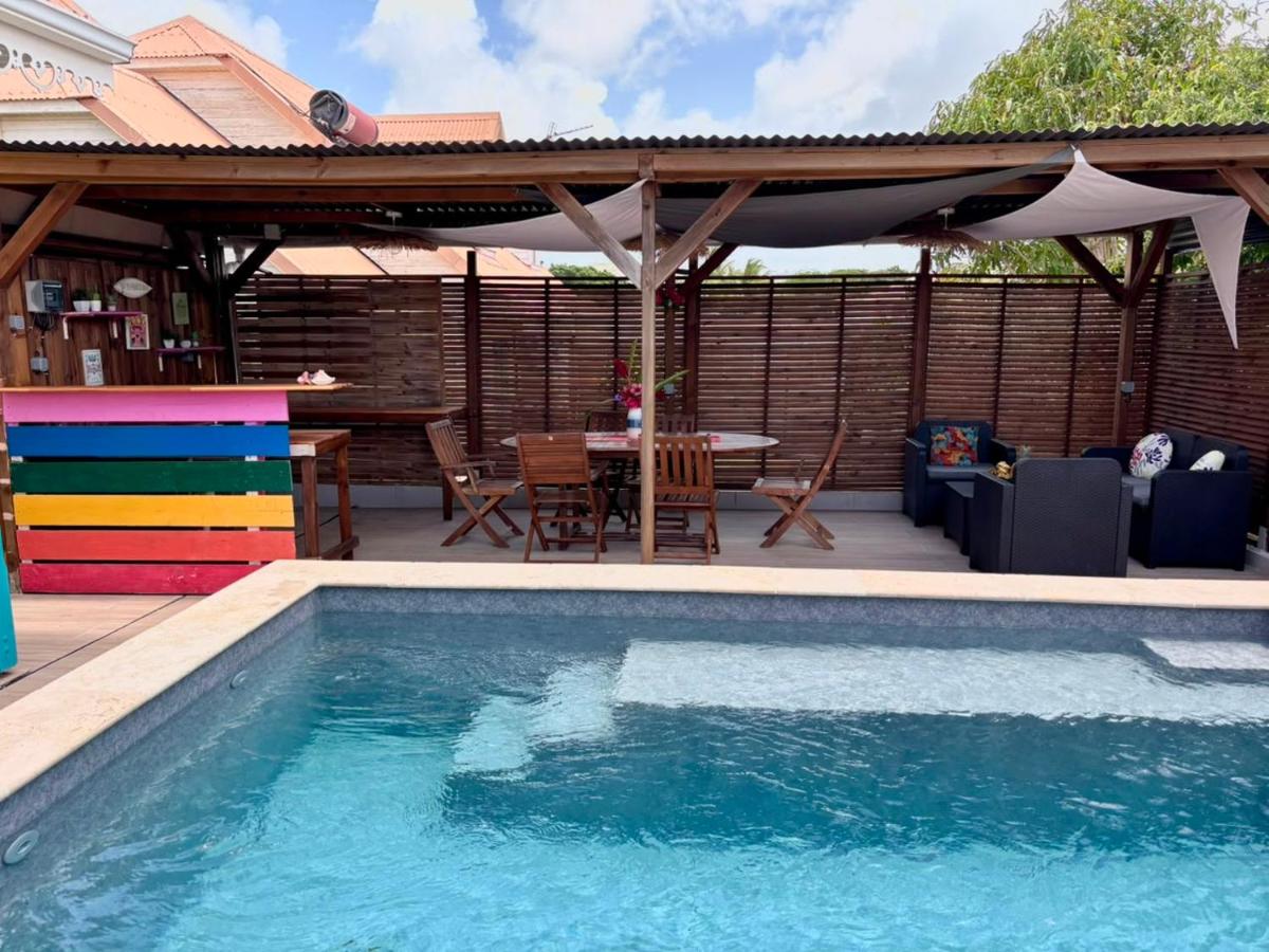 Villa Kay Lakansiel, magnifique cocon familial avec piscine - Chambres d'hôtes Le Vauclin