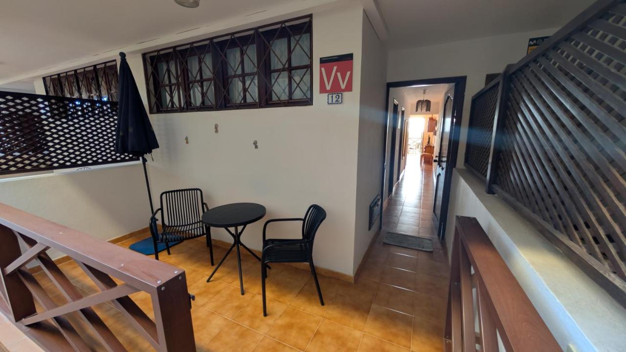 Apartamento Neptuno playa 12 - Chambres d'hôtes Puerto de Santiago
