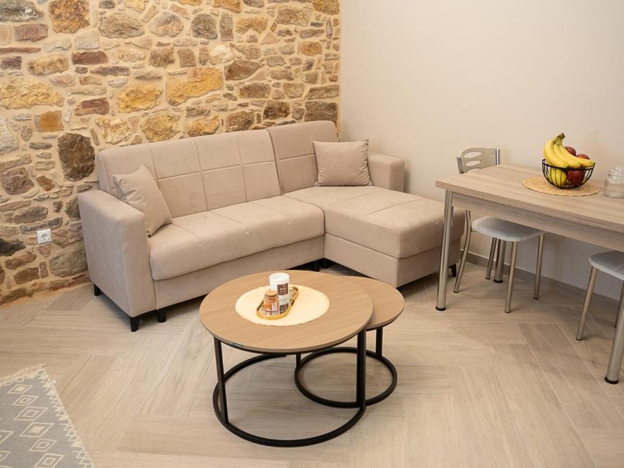 Meltemi Apartment - B&B Quíos