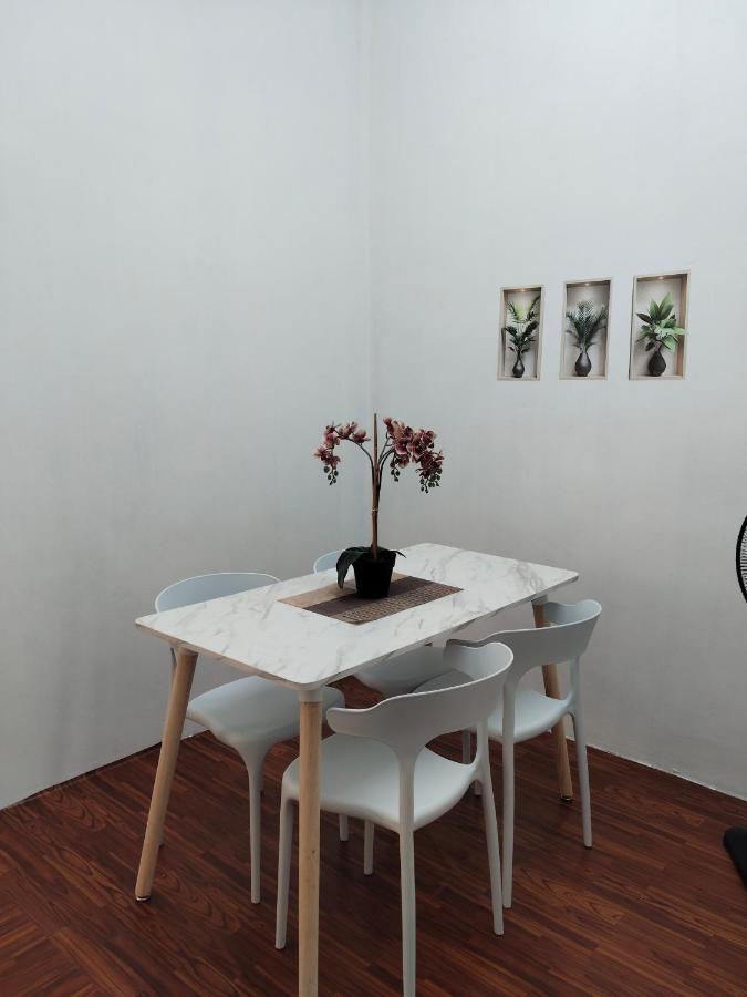SM Homestay - Bed and Breakfast Kampung Tanjung Karang