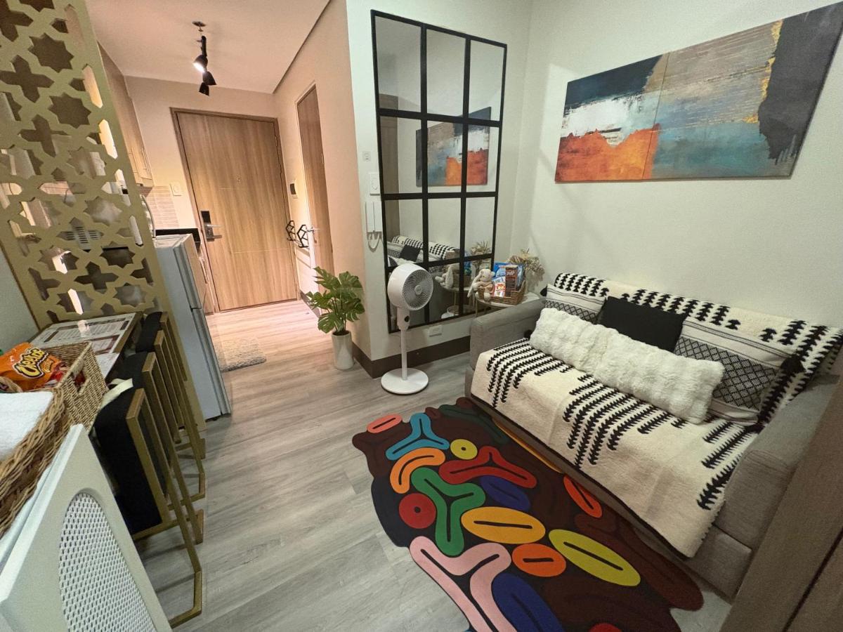 StaySUITEHOME at Fame Residences EDSA Mandaluyong Metro Manila Ph - B&B Manila