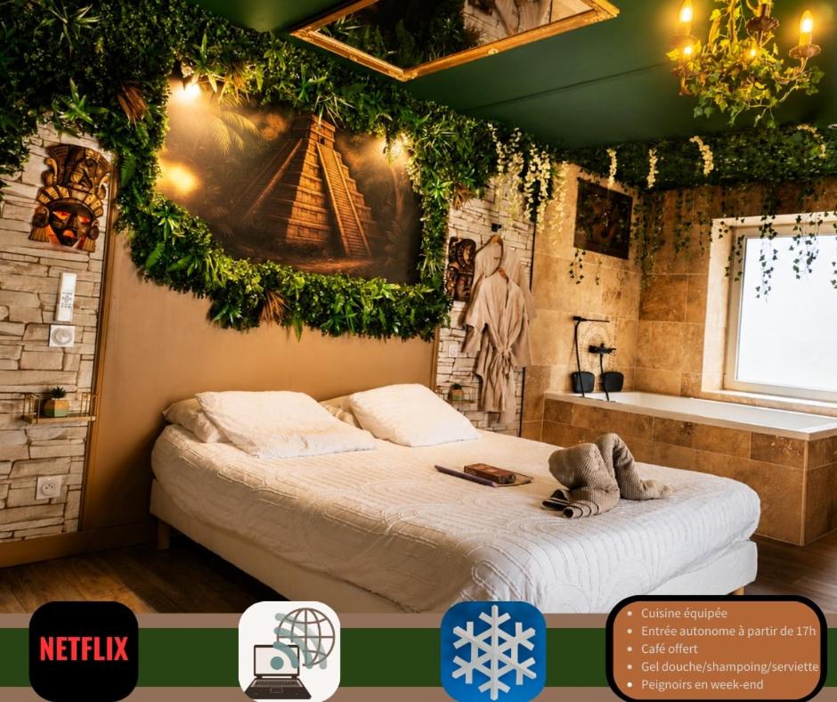 L'éxperience LOVE ROOM - Bed and Breakfast L'Étrat
