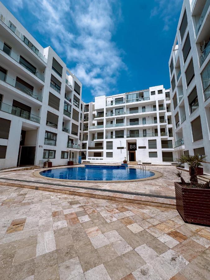 AGADIR BAY - Luxury 92m Apartment Near Beach - Pool & Free Parking - Chambres d'hôtes Agadir