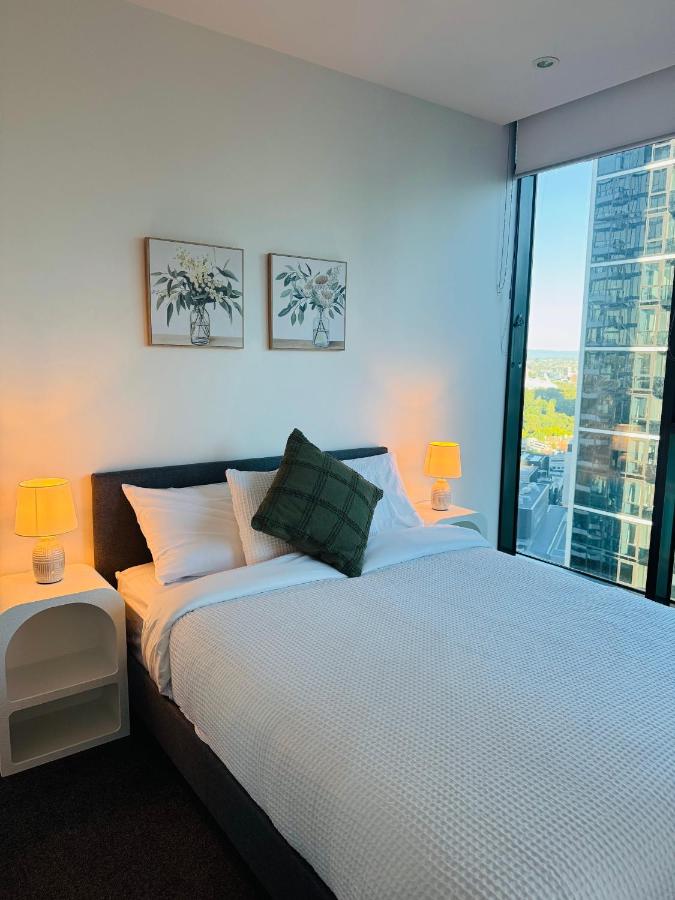Southbank Heights - Onsite Parking Available - B&B Melbourne