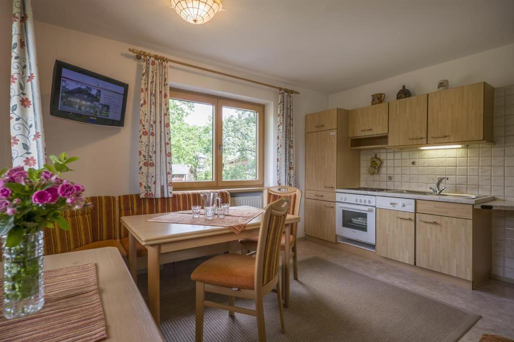 Stoanerhof - B&B Fügen