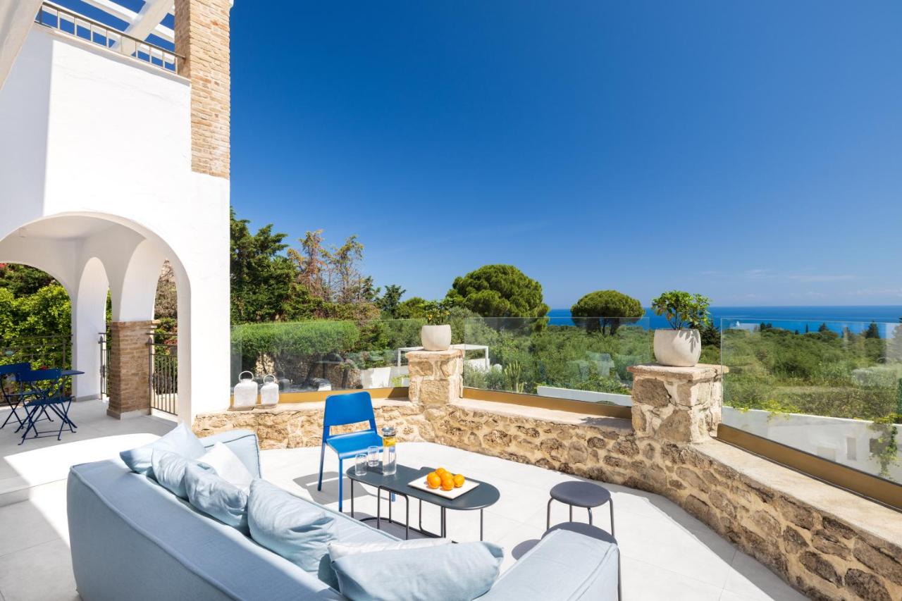 Fask Villa Zakynthos, Infinity Views & Serenity by Villa Mana Gers - Ferienwohnung Akrotíri