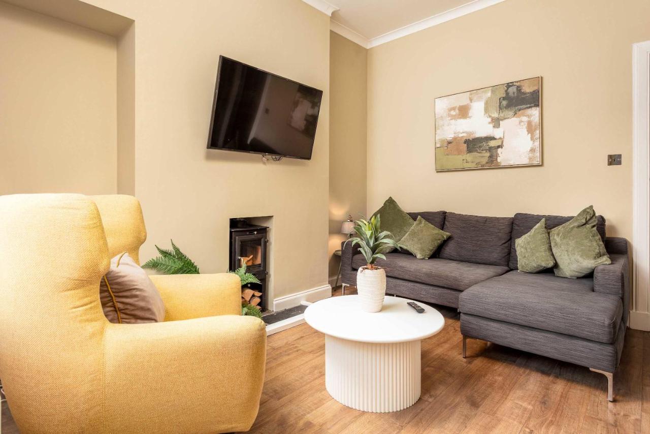 Scott Suite - Donnini Apartments - Bed and Breakfast Kilmarnock