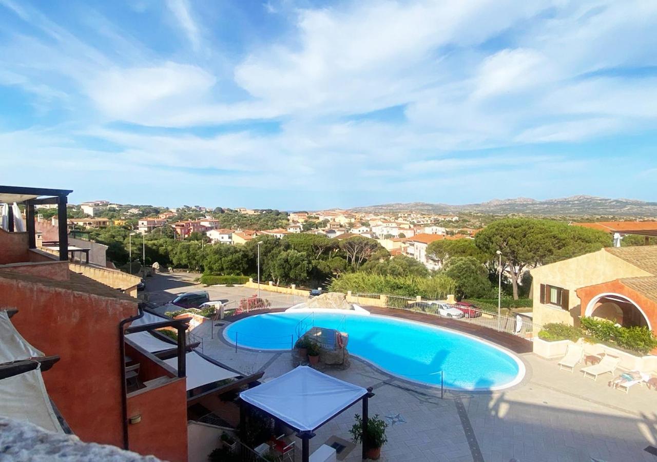 LaureLiving Holiday Home Bellavista Punta Villa - B&B La Maddalena