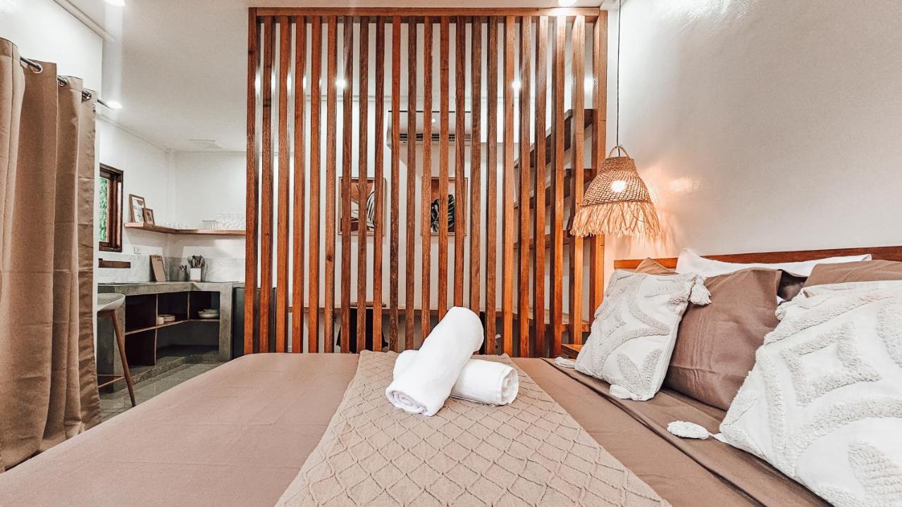 White Palm Villa 1 - B&B Cabuntog