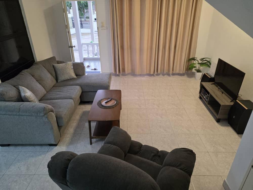 Osvy Palm Homestay - Ferienwohnung Penampang