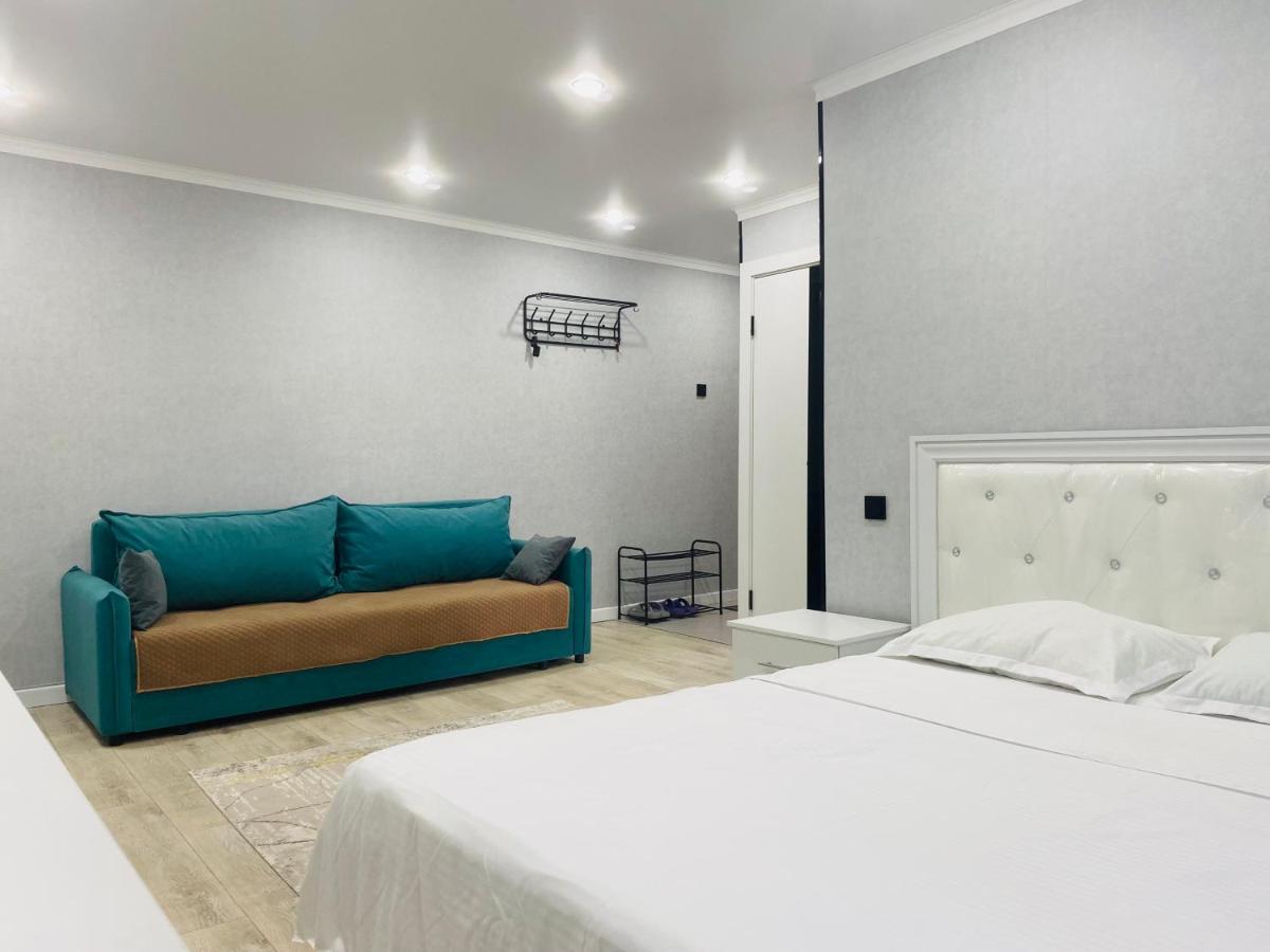 Elegant Home Apart - Ferienwohnung Karaganda