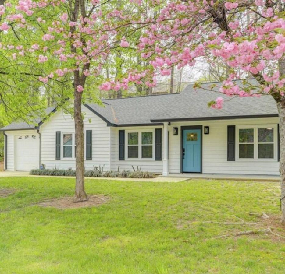 Modern Home • Near Downtown Woodstock • King Bed - B&B Woodstock