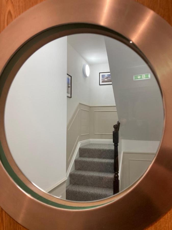 Demelza - Designer Apartment with Workspace & Fast WIFI Near Eden Project - B&B St Austell