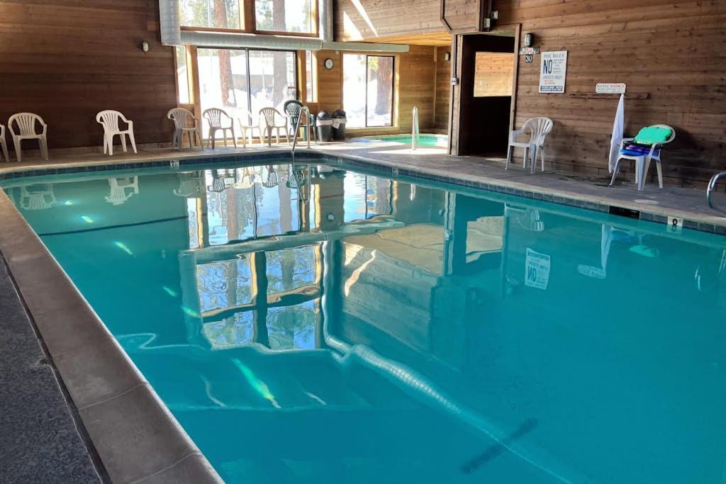 Fireside 106 - Bed and Breakfast Mammoth Lakes