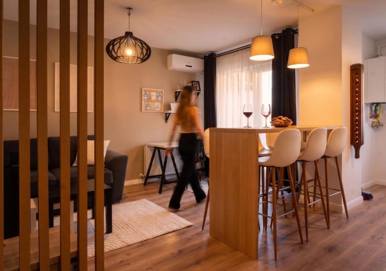BCB Aparts Urban Calm - Chambres d'hôtes Floreşti
