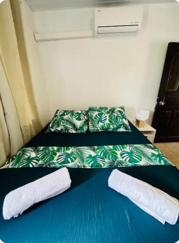 F2 Tahiti Lagoon Stays - B&B Punaauia
