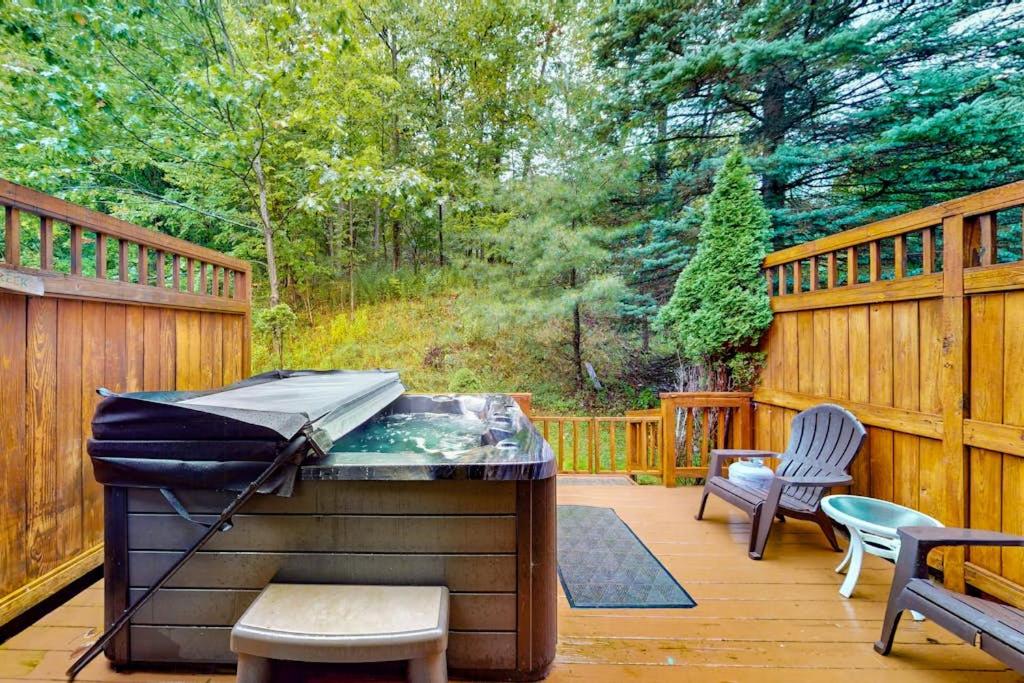 Stella's Retreat - B&B McHenry