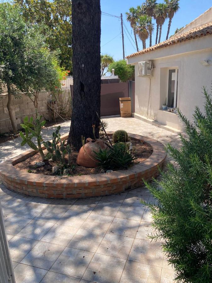 Summer Beach Rooms - B&B Fontane Bianche