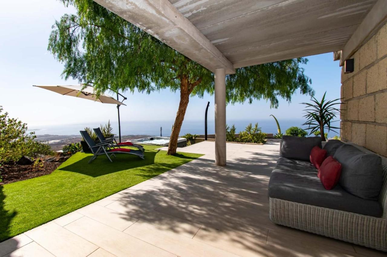 Villa Infinity. Vistas, Wiffi y jacuzzi - Bed and Breakfast Adeje