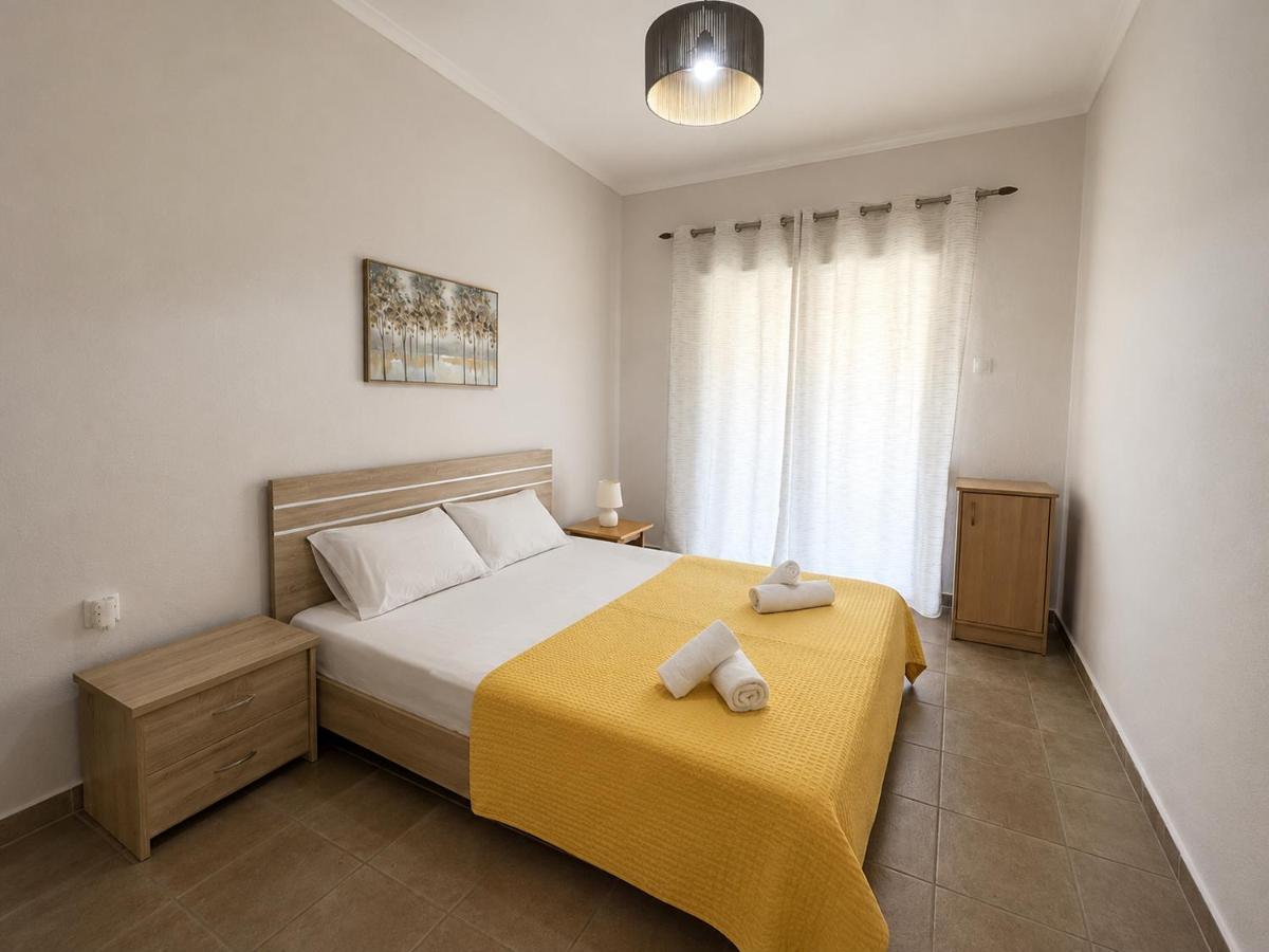 Otium Apartment - Bed and Breakfast Néa Péramos
