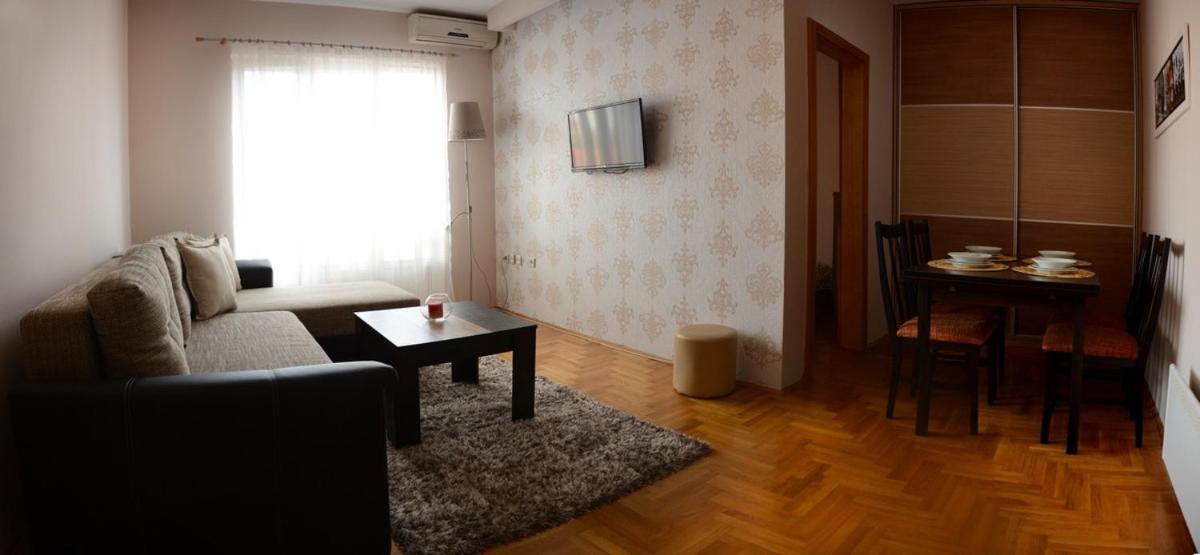 B&B Vrnjačka Banja - Love Apartment - Bed and Breakfast Vrnjačka Banja