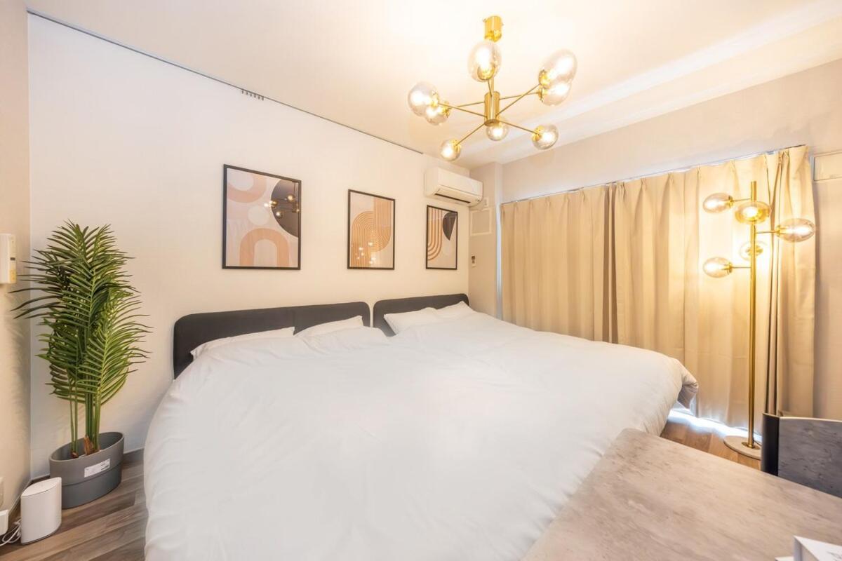 Within a 10-min direct connection to Shinjuku, 3-min walk from Nogata Station, Right in front of the shopping street, 2 double beds, can accommodate up to 4 guests #203 - Chambres d'hôtes Tokyo
