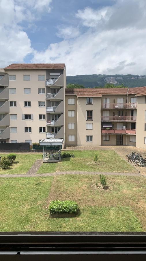 Appartement vue sur Vercors parking gratuit - Chambres d'hôtes Grenoble