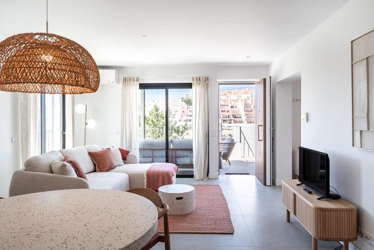 Barril Coastal Escape by Lisbeyond - Bed and Breakfast Carvoeira