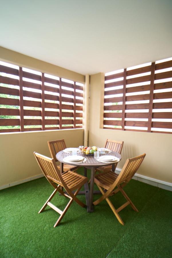 Maison Kanelle - Elegant duplex avec accès plages et casino à pied - Ferienwohnung Le Gosier