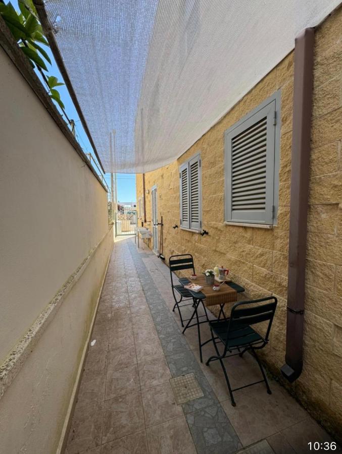 Casa Di Lo - Bed and Breakfast Torre Pali
