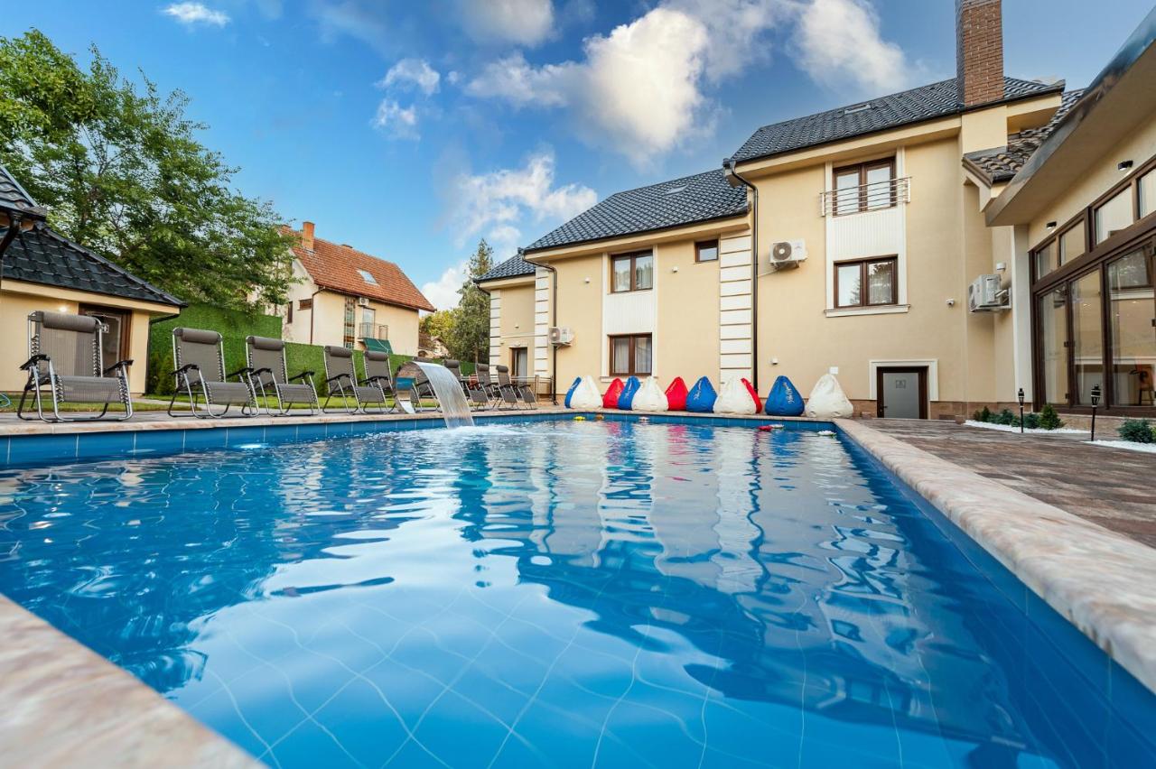 HOTEL Villa Cvijanović - WELLNESS-SPA - Ferienwohnung Palić