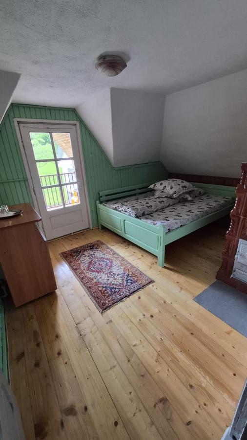 Chambre Double avec Salle de Bains Commune