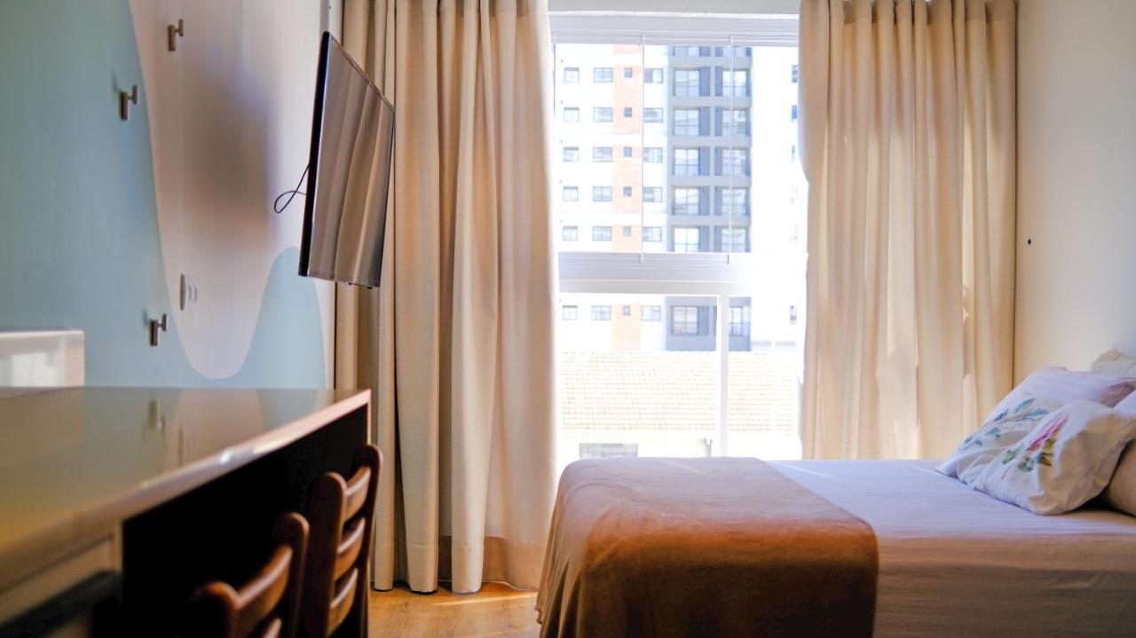 Apto Ondas - Design no Centro - B&B Curitiba