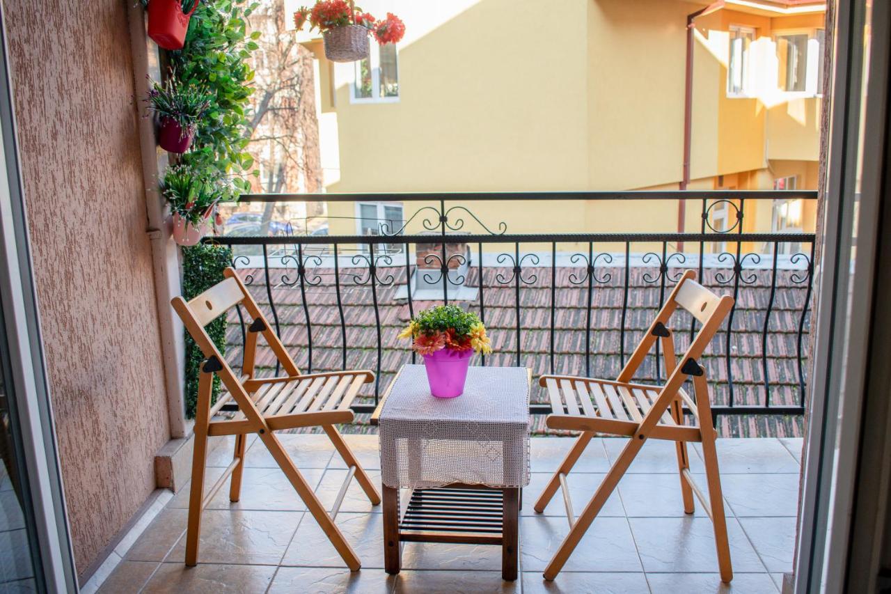 Mito's Apartments - Heart of Skopje with Free Parking - Chambres d'hôtes Skopje