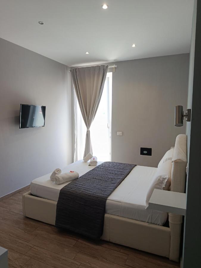 B&B Purple Italy - B&B Fiumicino