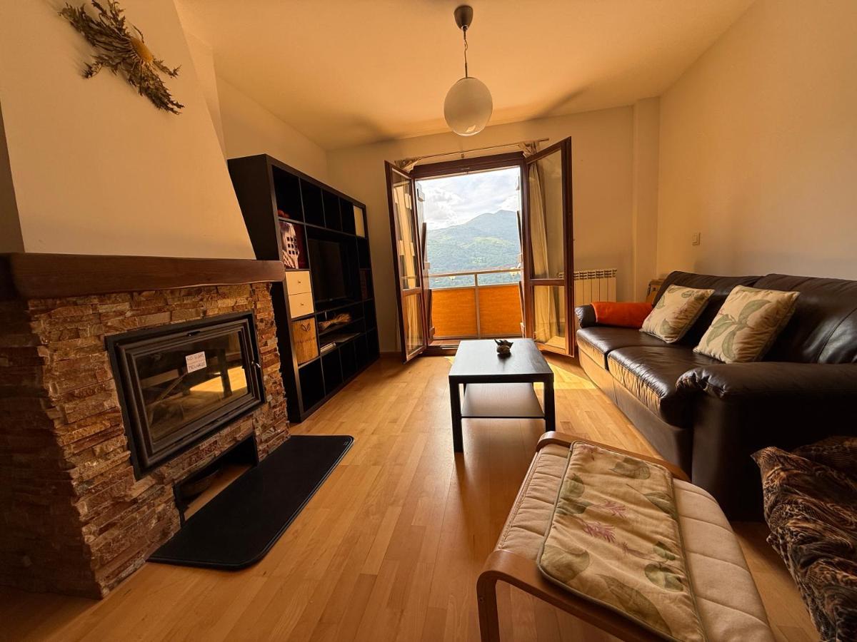 Cozy apartment with mountain views - B&B Panticosa