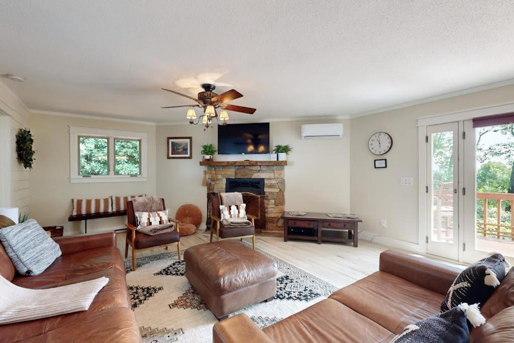 Valley View Cottage - Chambres d'hôtes Waynesville