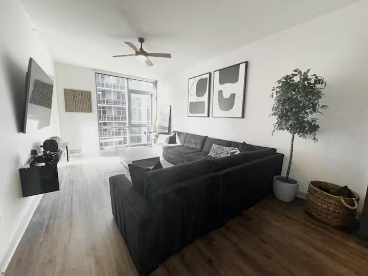 Victory Park Skyline Suite Fast Wifi - B&B Dallas