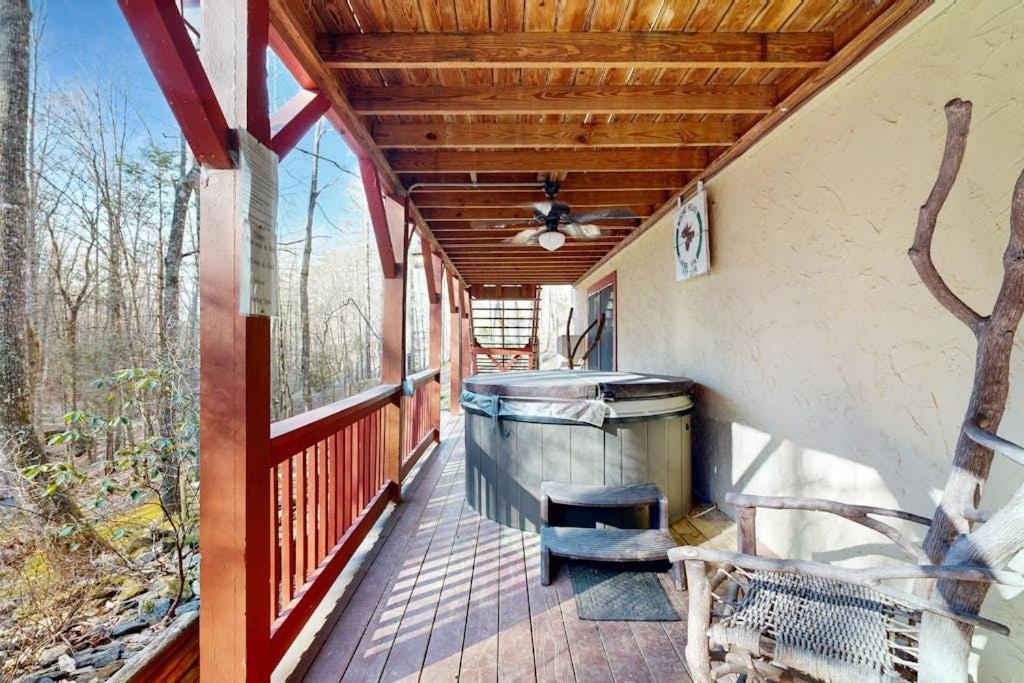 Moose Creek Lodge - Chambres d'hôtes Sylva