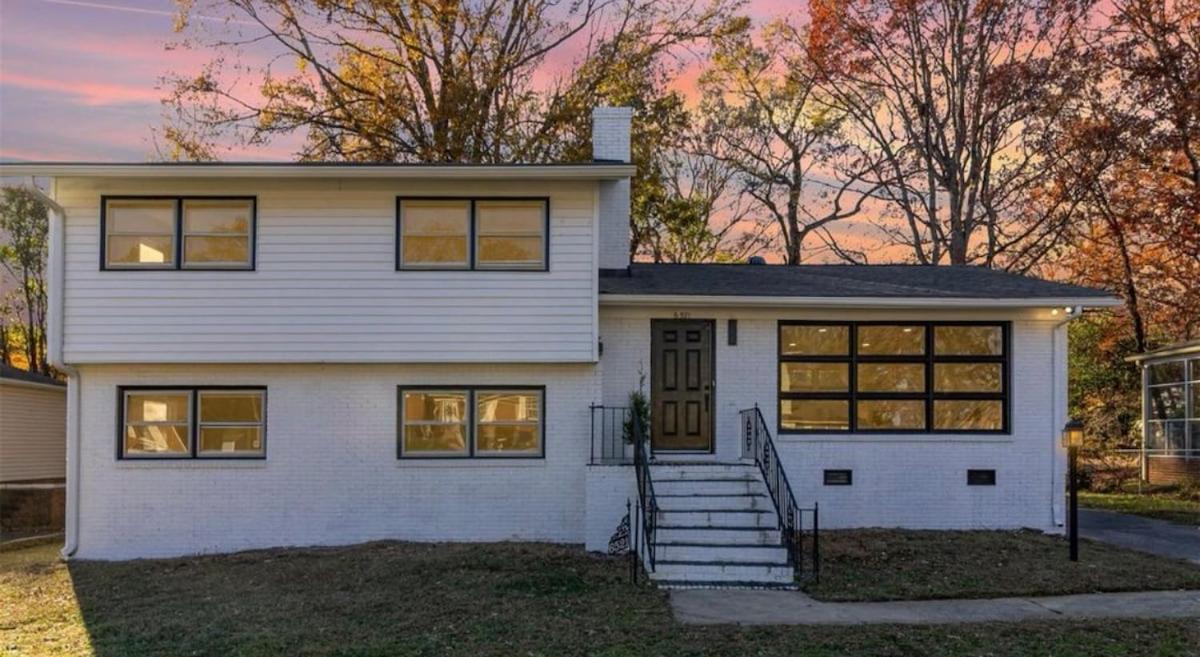 Brand New Stylish 5br3ba Home 15mins CLT downtown - B&B Charlotte