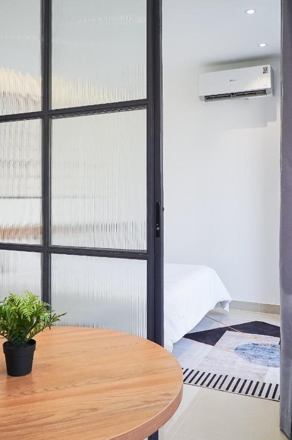 Zen Living Apartment - B&B Ho Chi Minh
