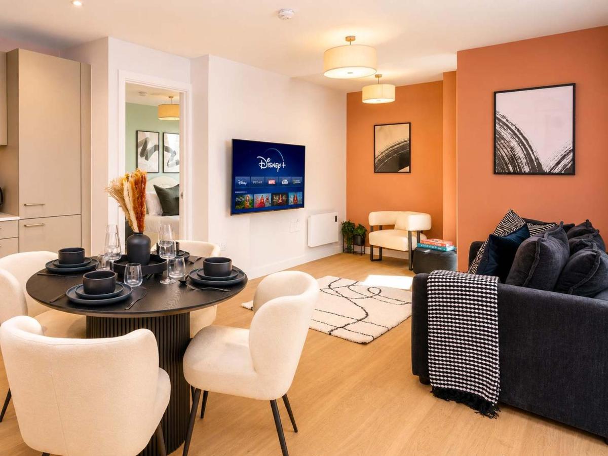 Luxury VIEWS 10th Floor 2 Bed Apartment - B&B Manchester