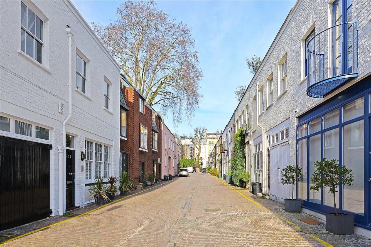 Townhouse in Queen's Gate Mews - B&B Londra