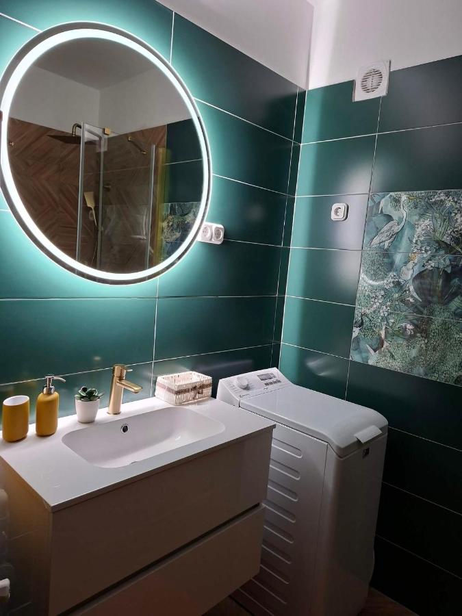 Green-Gold Apartman - B&B Győr