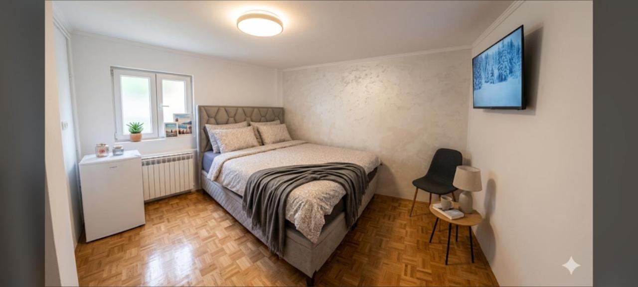 Mini studio 3 - Bed and Breakfast Tuzla